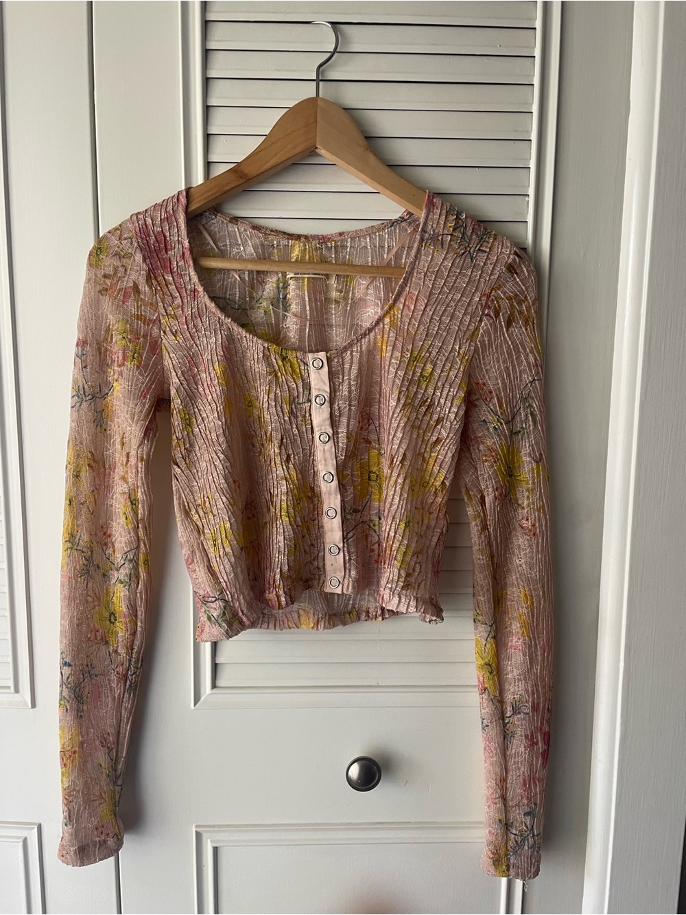 We the Free Pink Floral Long-Sleeve Button Front Sheer Crop Top